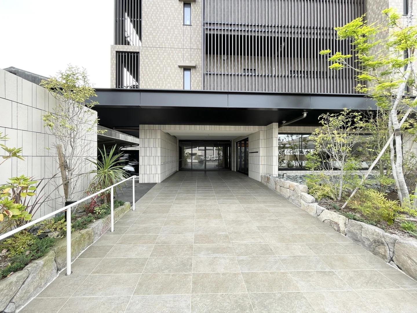 Trust Fukuoka-Kukou-Eki Residence