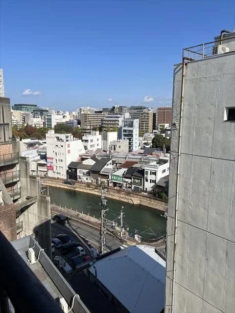 pureispotShinbashiBuilding本館