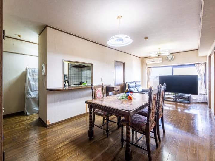 Core Mansion 和白東Paseo