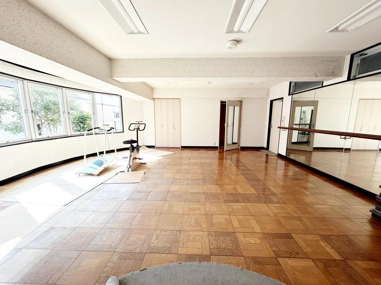 Loire Mansion Rose 吉塚