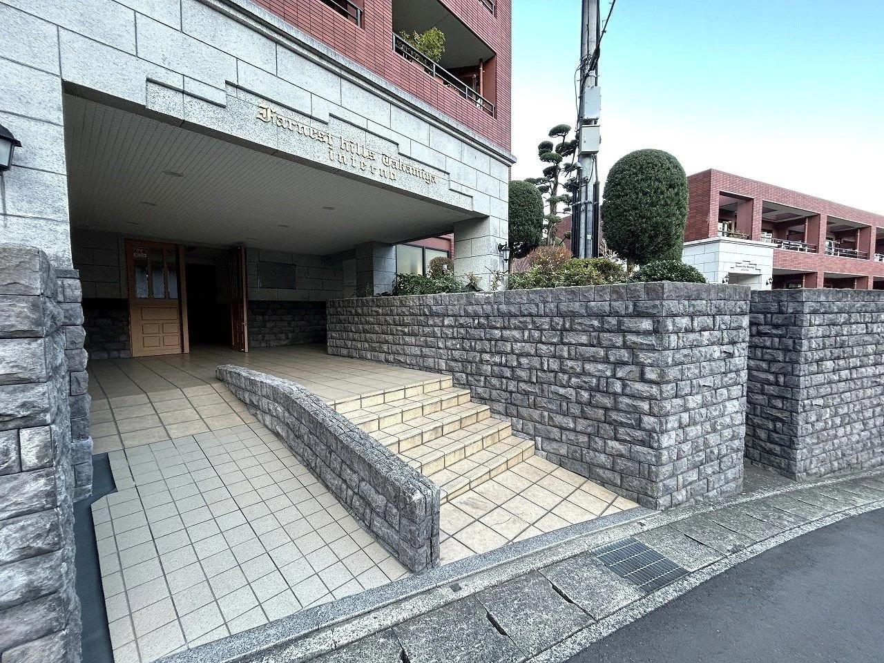 Farnest Hills 高宮Interno