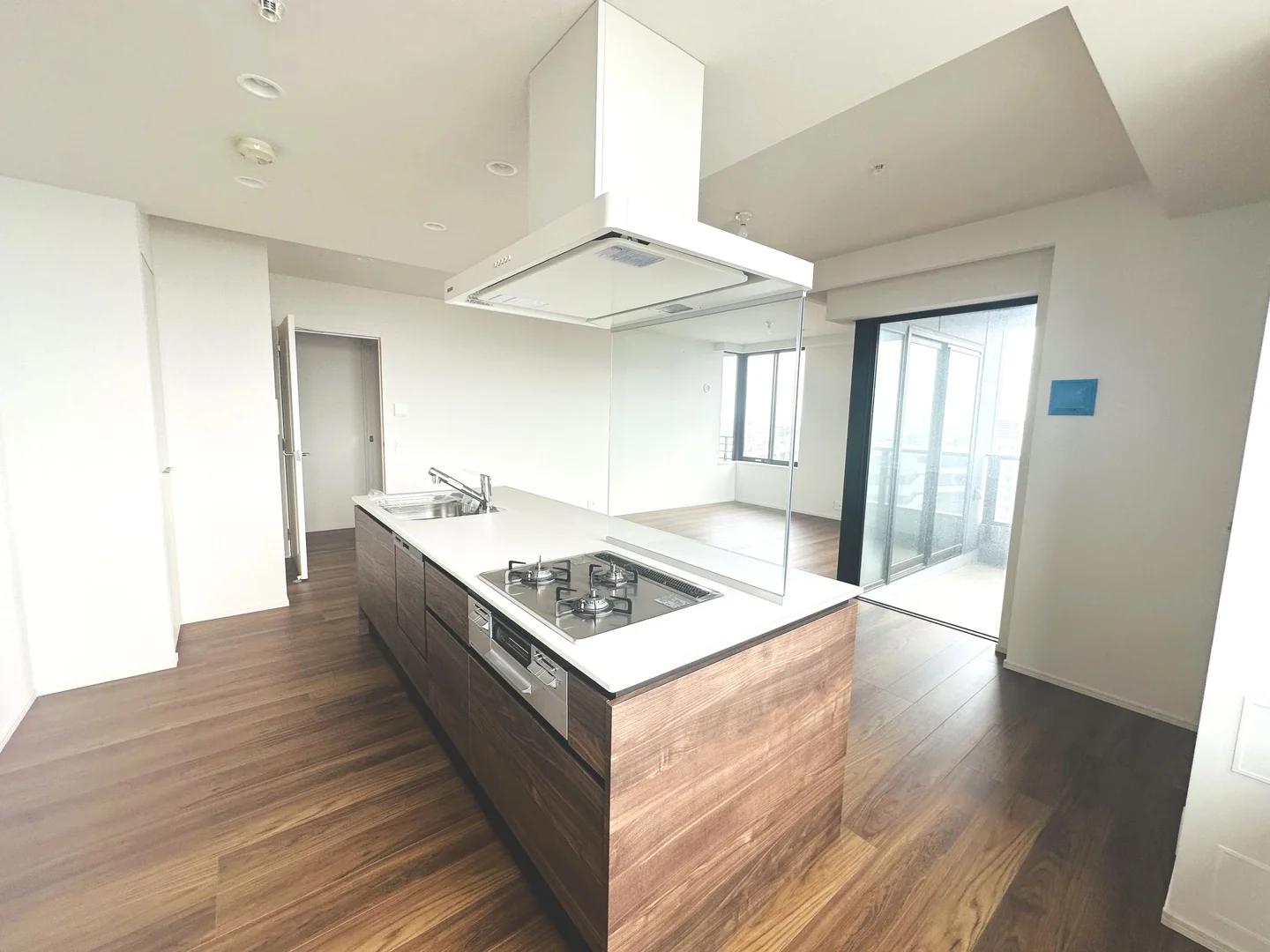 IslandCity Ocean&Forest Tower Residence East