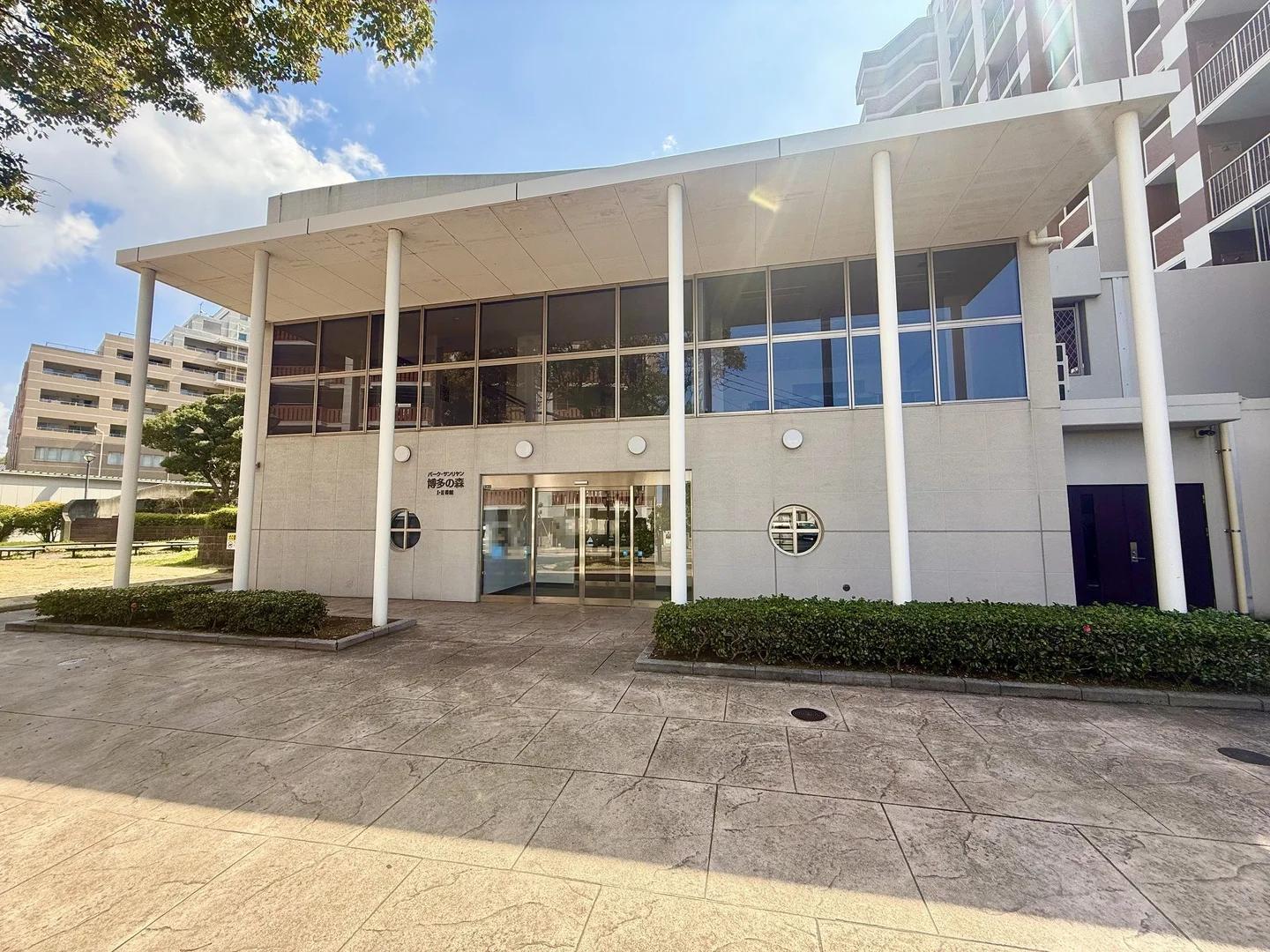 Park Sunlien 博多森 Building 2