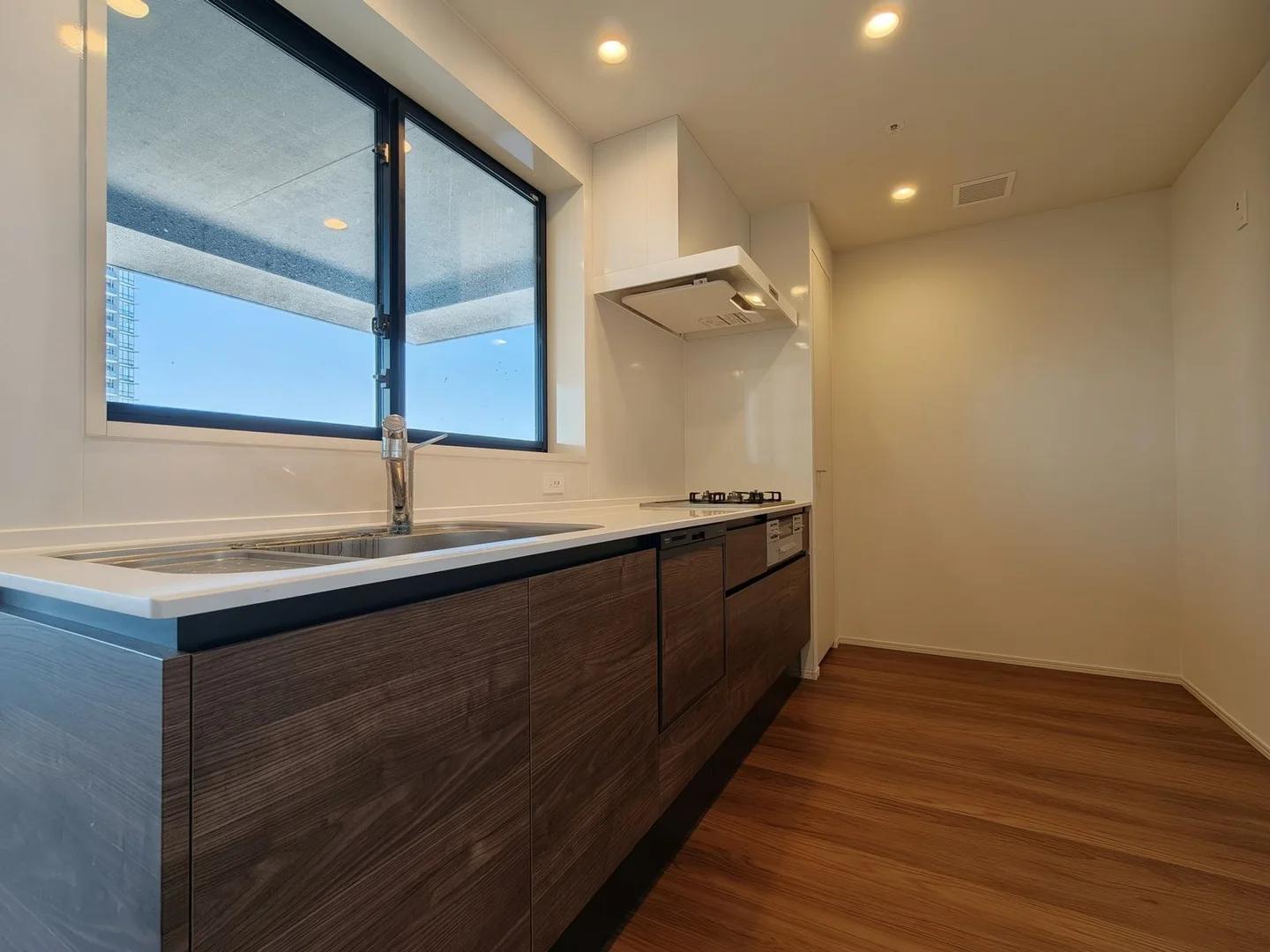 IslandCity Ocean&Forest Tower Residence East