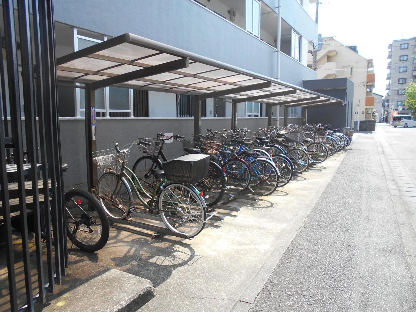 Orient Heights 新室見1