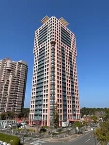 Nexus Momochi Residential Tower