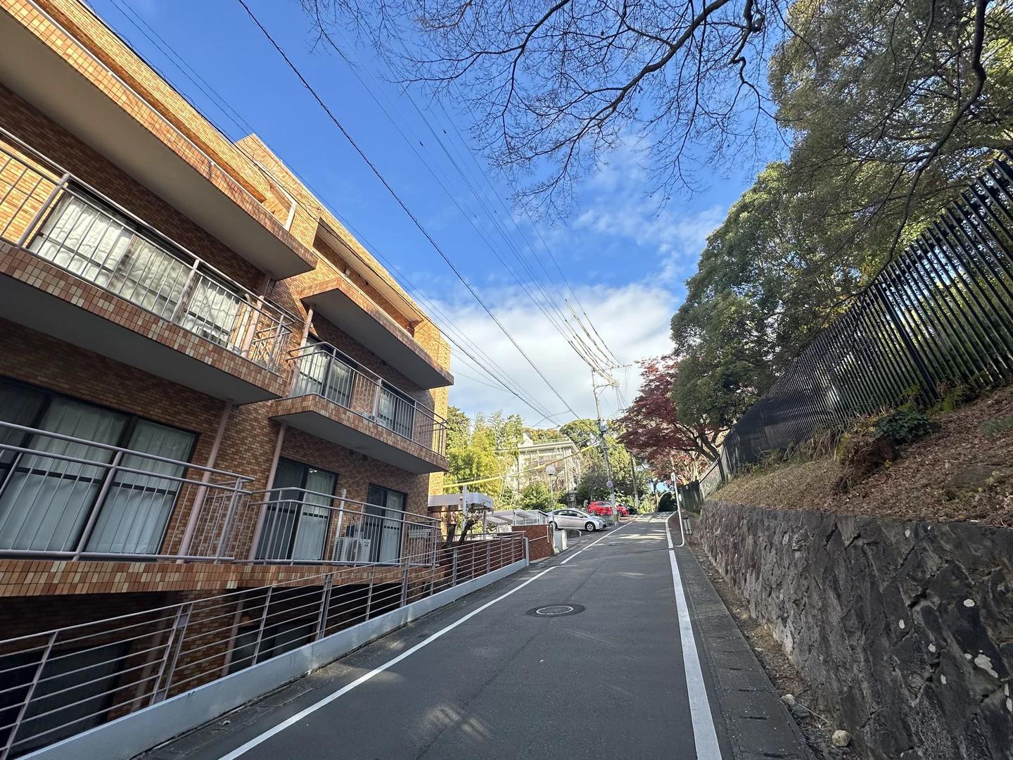Jewel Minami Koen