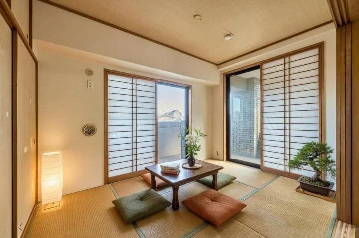 Royal Mansion Raffine Nagao