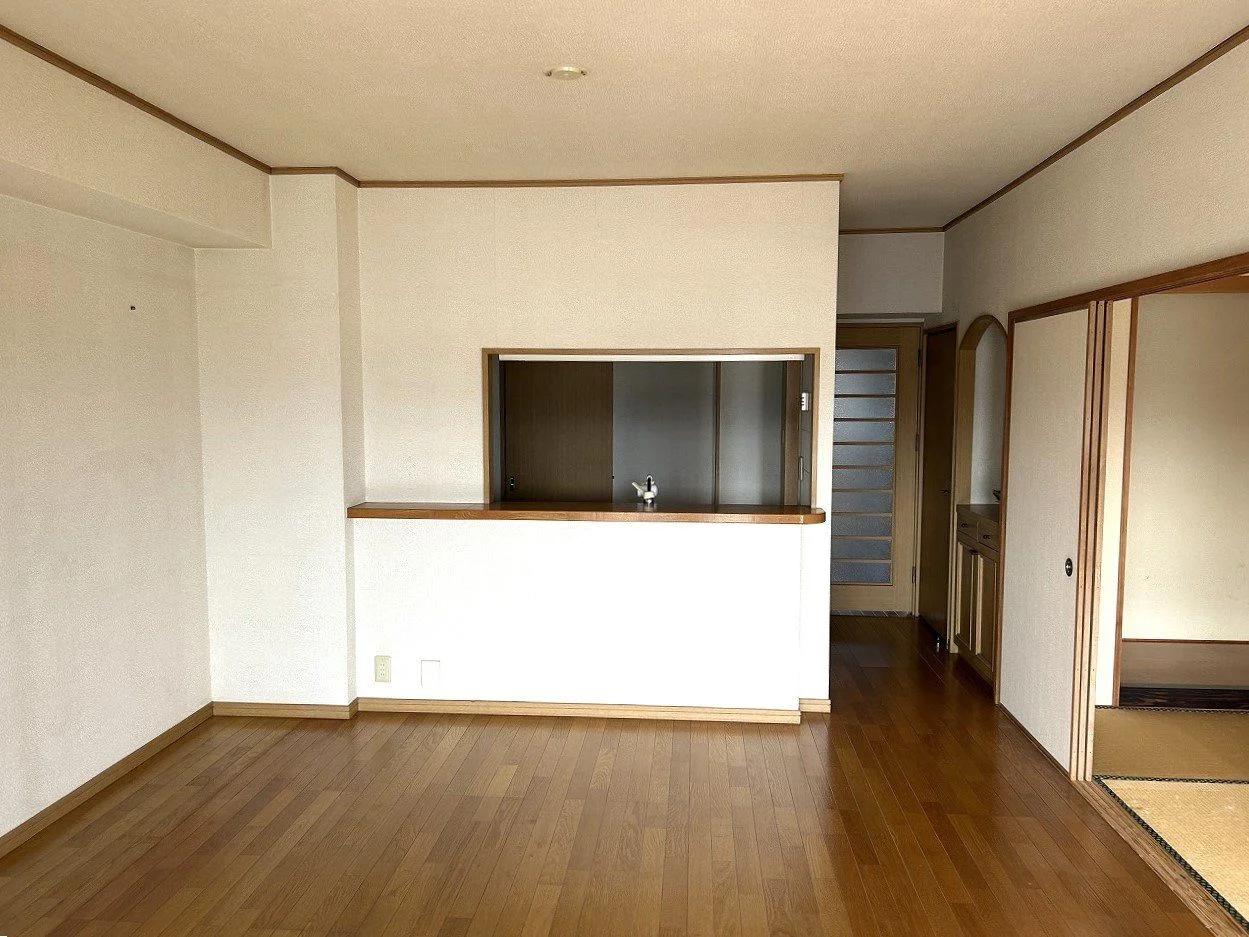URBAIN 姪濱MARINA STAGE2
