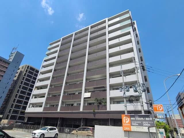 OWL STAGE AN SHIO Hakata Eki Minami