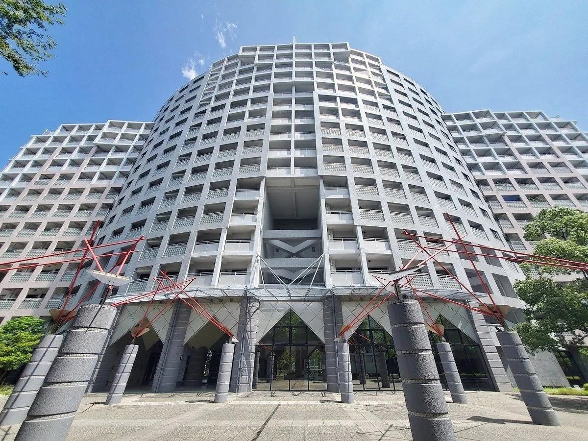 Seaside Momochi Crystallage Building 1