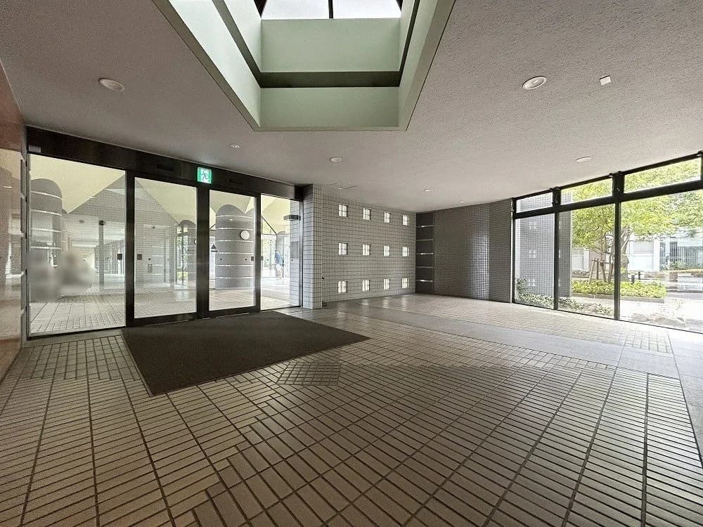 Seaside Momochi Crystallage Building 1