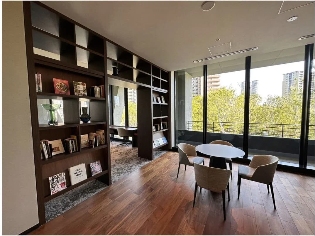 ISLAND CITY OCEAN & FOREST TOWER RESIDENCE WEST