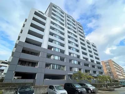 Lake Hills 野多目 Building 2A