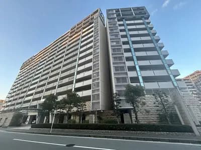 Empire 千早駅前通