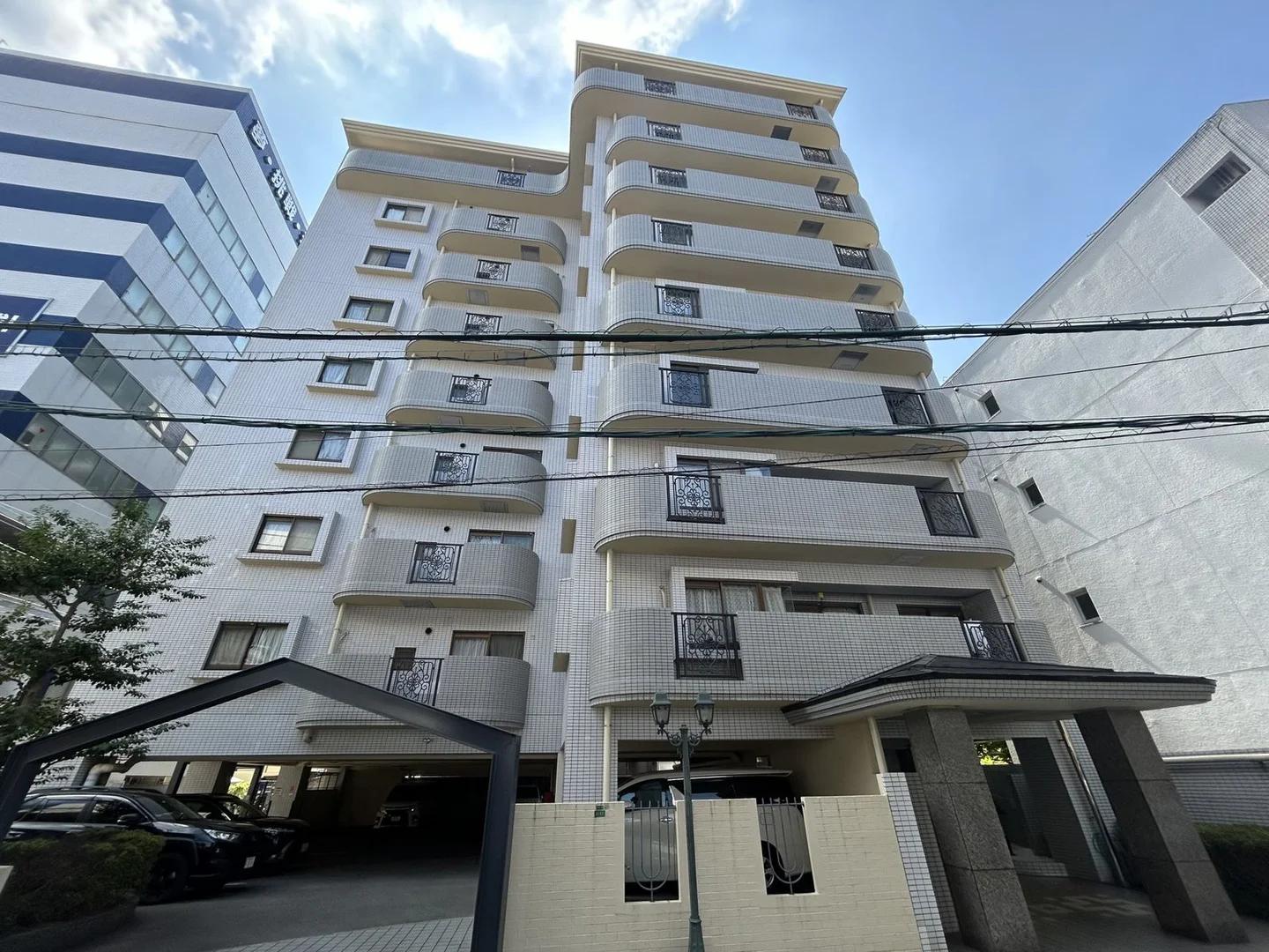 Phoenix Mansion 平尾