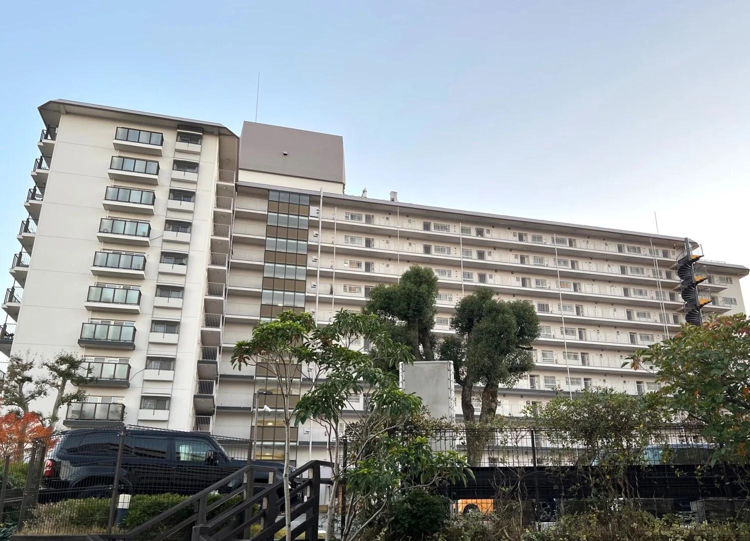 Laurel Heights MinamiFukuoka Building 3
