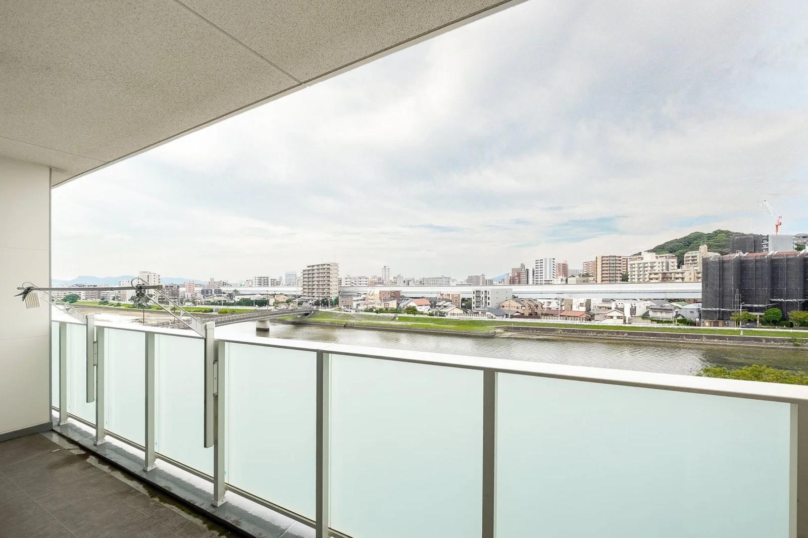 Grand Oak 室見
