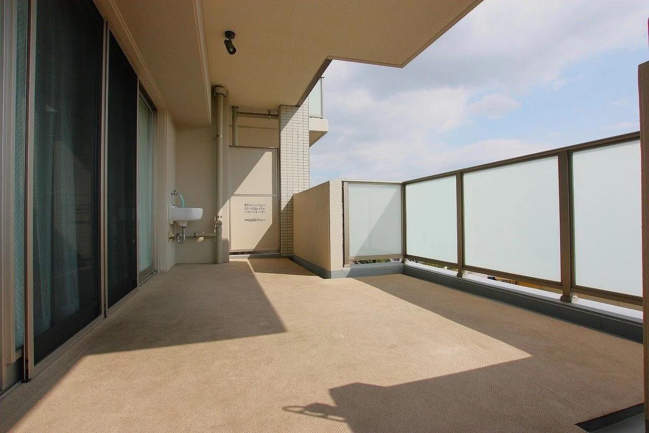URBAN PALACE 老司Terrace