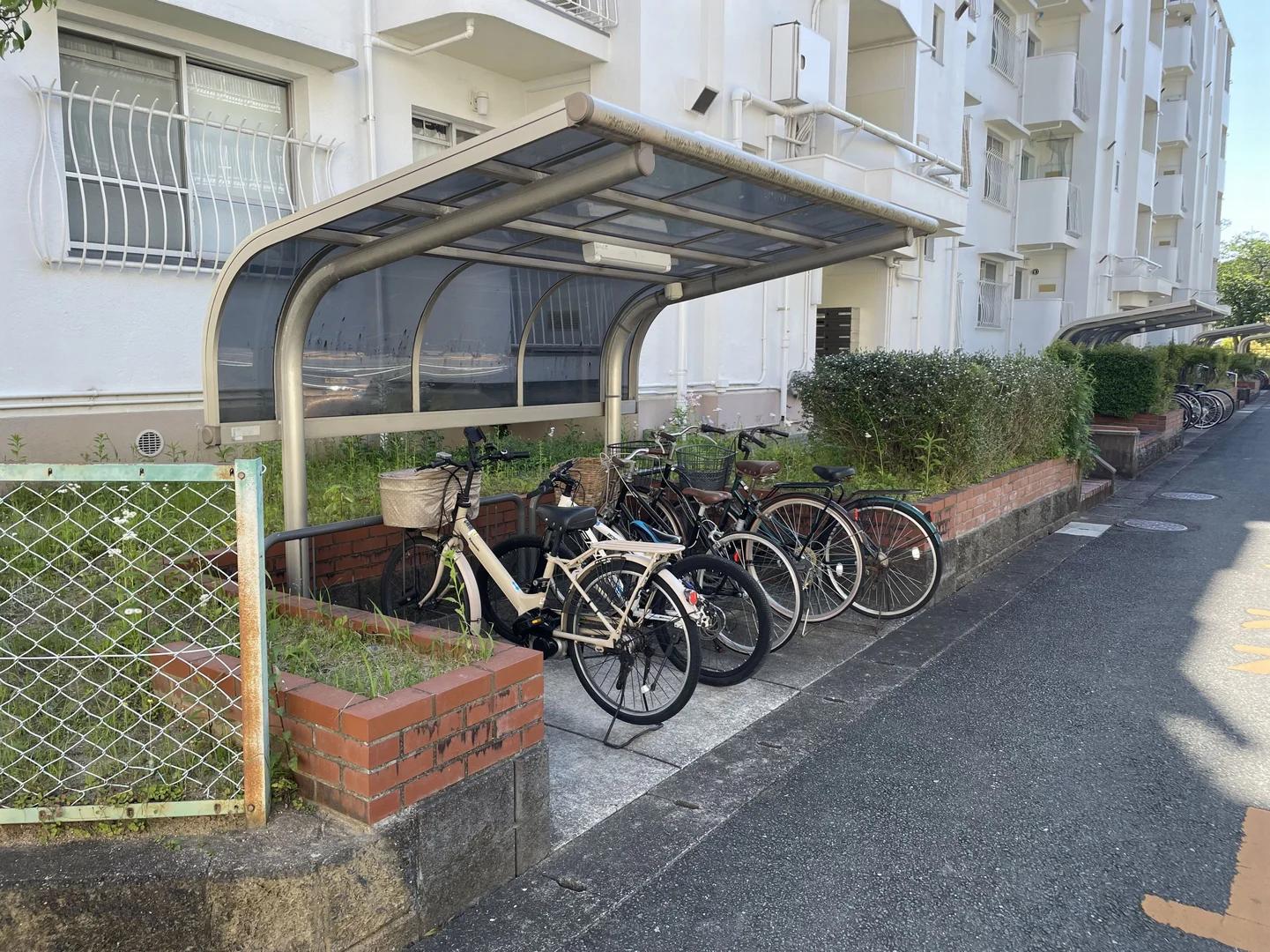 輝國住宅1棟