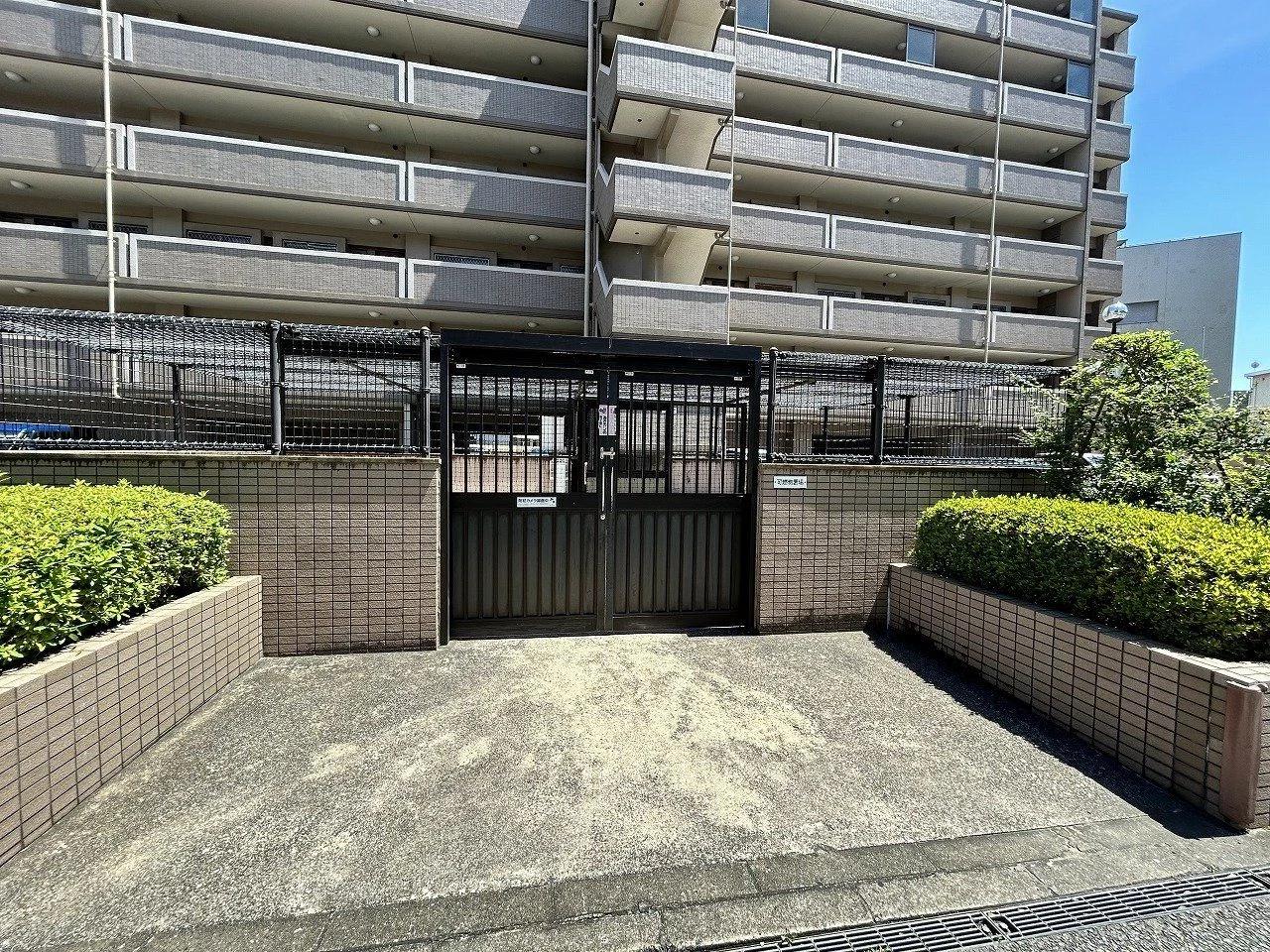 Core Mansion 和白丘Nextage A棟