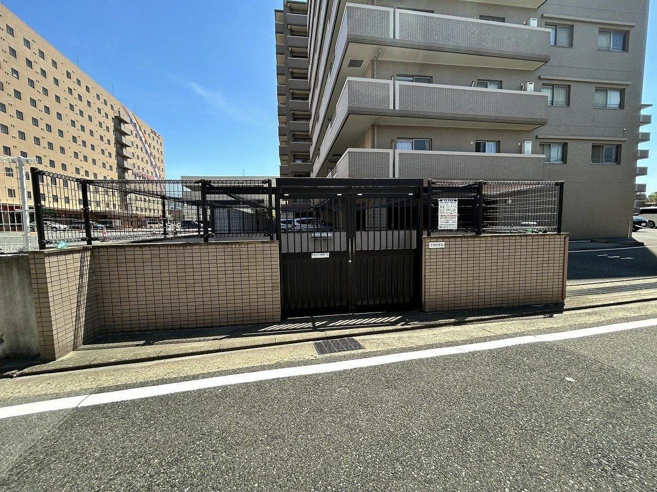 Core Mansion 和白丘Nextage A棟