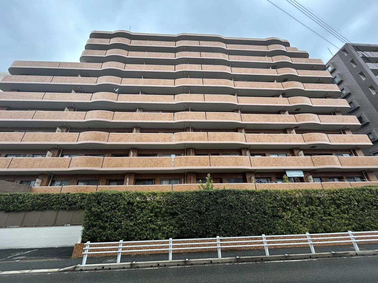 Lions City 姪濱