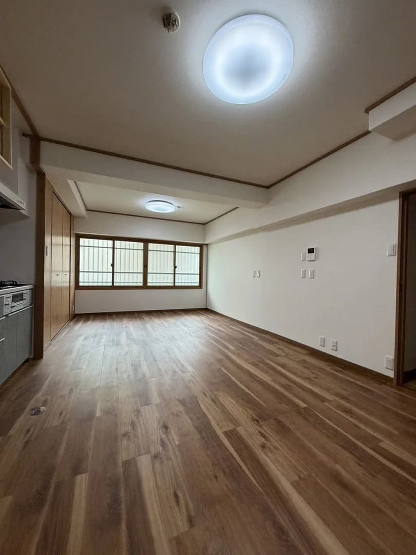 Tokan Mansion 呉服Cho