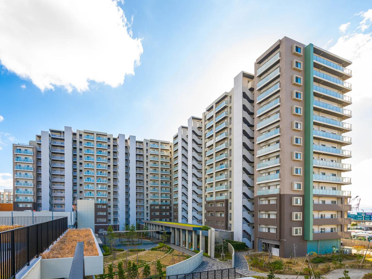 CenterMarks Residence