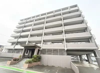 High Grand香椎站前