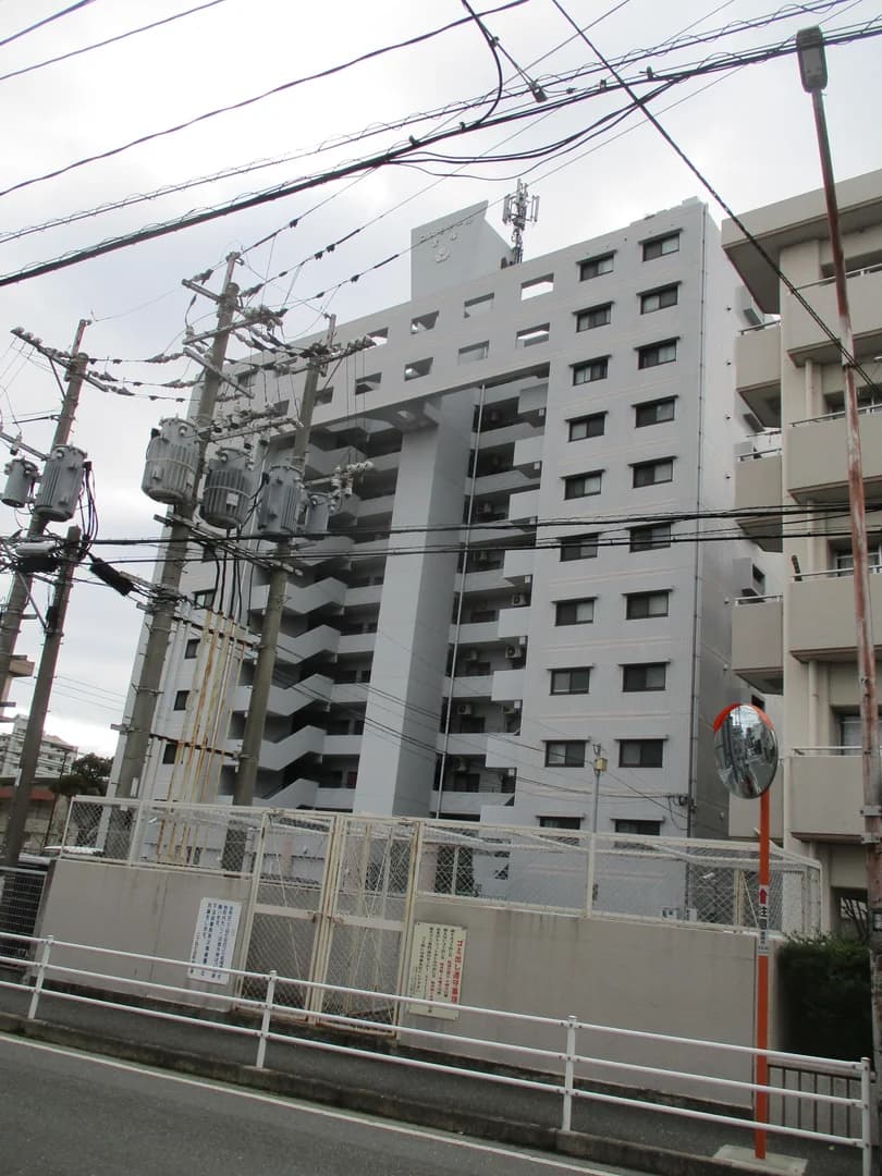 Cosmoteille 吉塚
