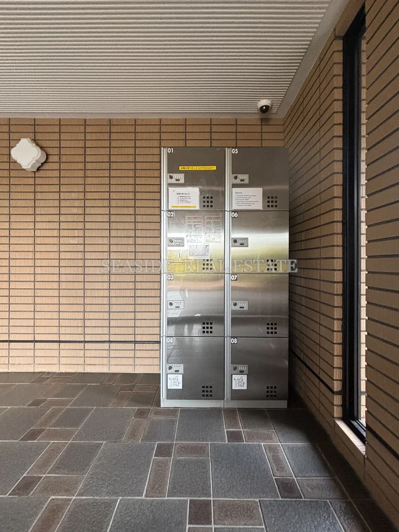 Seaside Momochi Aqua Court Building 8