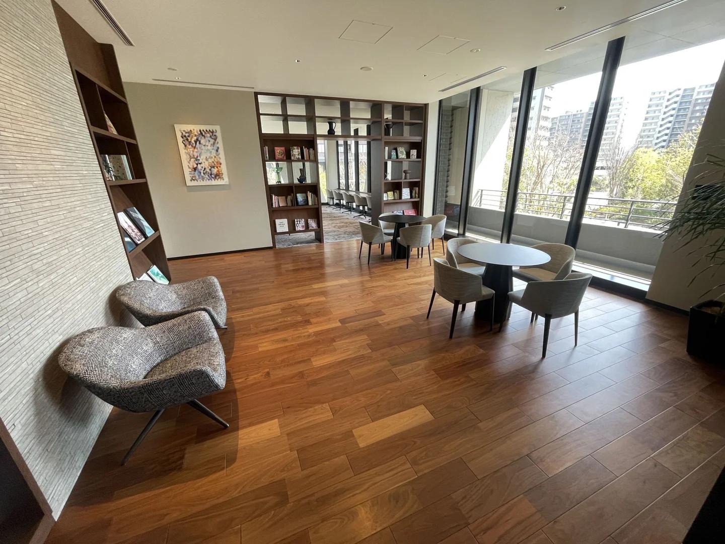 ISLAND CITY OCEAN & FOREST TOWER RESIDENCE WEST