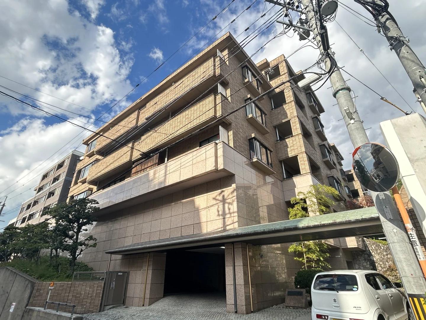 Royal Hills 笹丘