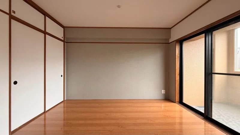 Dia Palace Twin Court Shimoori Building 2