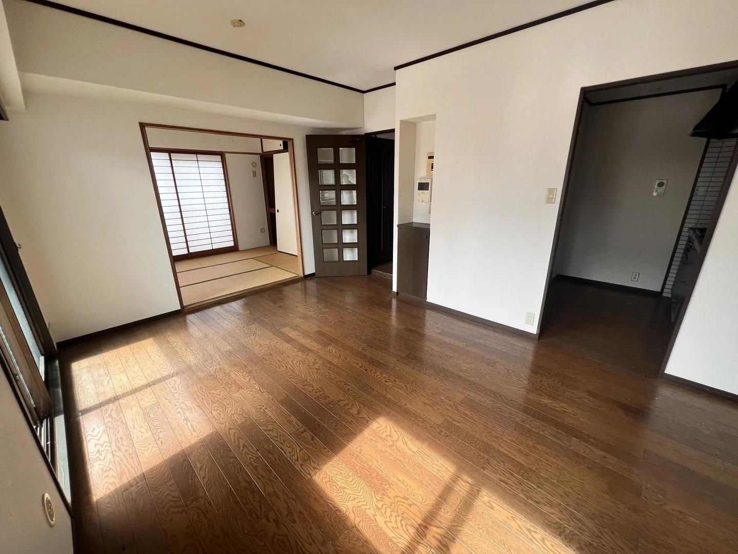 Orient Heights 小戸