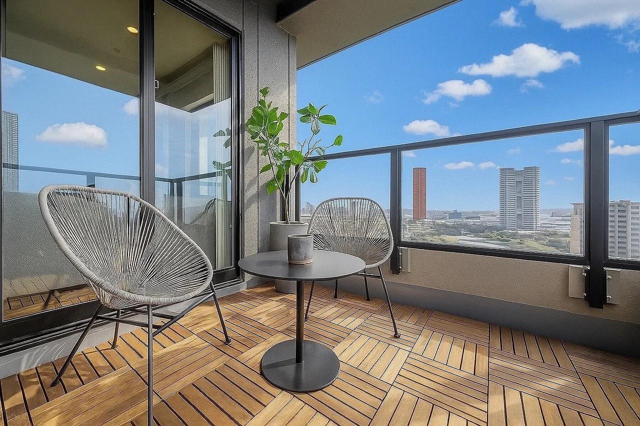 ISLAND CITY OCEAN & FOREST TOWER RESIDENCE WEST